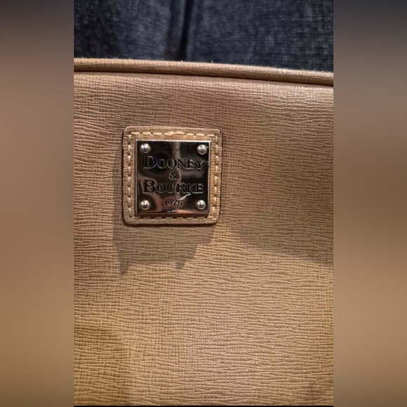 Dooney & Bourke Beige/Tan Crossbody  Bag - Picture 2 of 8